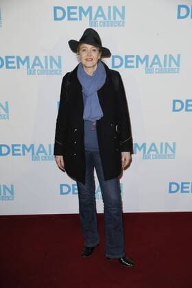 Agnes Soral - Vor der Premiere Filmpremiere Demain tout commence Plötzlich Papa - Grand Rex Paris - 28 11 2016 GwendolineLeGoff Panoramic 