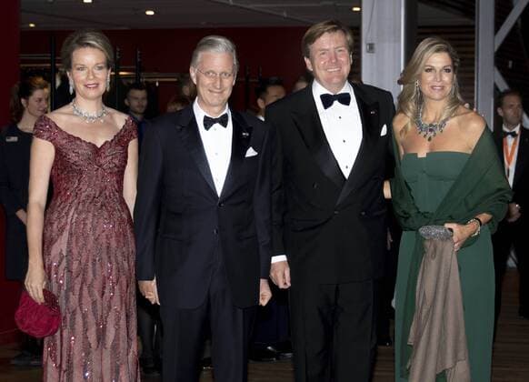 Belgische und niederländische Königsfamilien besuchen Konzert in Den Haag 29-11-2016 The Hague Queen Maxima and Queen Mathilde and King Willem-Alexander and King Filip visiting a concert with the National Orchestra of Belgium and Ozark Henry at the muziekbuilding ’t IJ on the 2nd day of the 3 day statevisit to the Netherlands.  Copyright: ppex