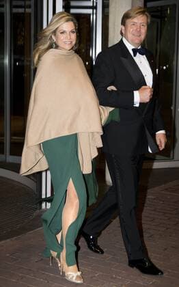 29-11-2016 The Hague Queen Maxima and Queen Mathilde and King Willem-Alexander and King Filip and Princess Beatrix and Princess Laurentien and Prince Constantijn and Princess Margriet visiting a concert with the National Orchestra of Belgium and Ozark Henry at the muziekbuilding ’t IJ on the 2nd day of the 3 day statevisit to the Netherlands.  Copyright: PPEx