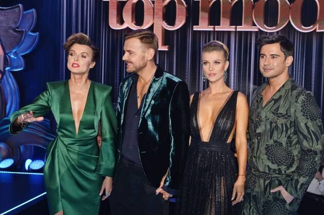 Joanna Krupa hosts the final of 6th edition of Poland s Top Model in Warsaw KATARZYNA SOKOLOWSKA DAWID WOLINSKI JOANNA KRUPA MARCIN TYSZKA Joanna Krupa hosts the final of 6th edition of Poland s Top Model on November 29, 2016 in Warsaw, Poland. EN_01236473_0033 