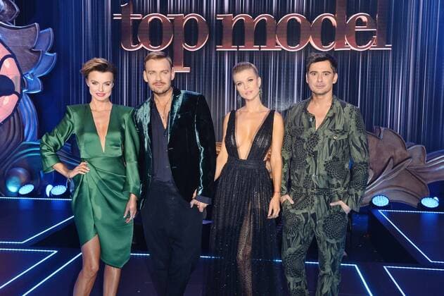 Joanna Krupa hosts the final of 6th edition of Poland s Top Model in Warsaw KATARZYNA SOKOLOWSKA DAWID WOLINSKI JOANNA KRUPA MARCIN TYSZKA Joanna Krupa hosts the final of 6th edition of Poland s Top Model on November 29, 2016 in Warsaw, Poland. EN_01236473_0035 
