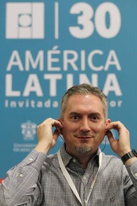 US writer and novelist James Dashner delivers a press conference during the 30th International Book Fair of Guadalajara in Jalisco, Mexico, 30 November 2016. Dashner presented Code C.R.U.E.L , a new book of the fantastic saga Maze Runner . JAMES DASHNER AT THE INTERNATIONAL BOOK FAIR OF GUADALAJARA !ACHTUNG: NUR REDAKTIONELLE NUTZUNG!  MEX001 20161130-636161418231869967