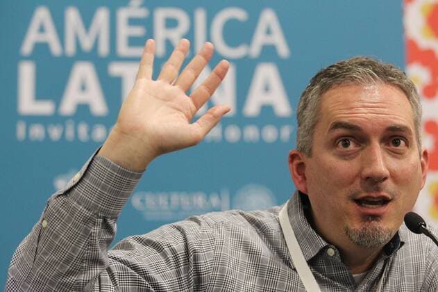 US writer and novelist James Dashner delivers a press conference during the 30th International Book Fair of Guadalajara in Jalisco, Mexico, 30 November 2016. Dashner presented Code C.R.U.E.L , a new book of the fantastic saga Maze Runner . JAMES DASHNER AT THE INTERNATIONAL BOOK FAIR OF GUADALAJARA !ACHTUNG: NUR REDAKTIONELLE NUTZUNG!  MEX001 20161130-636161418848229918
