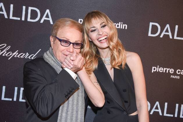 213908 Serge Arnal Starface 2016-11-30 Paris France Premiere du film Dalida . Premiere of Dalida movie. Sveva Alviti. Orlando. Gigliotti, Bruno ( Orlando ); Alviti, Sveva  Copyright: xSergexArnalx xStarfacex STAR_213908_024