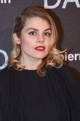 213908 Serge Arnal Starface 2016-11-30 Paris France Premiere du film Dalida . Premiere of Dalida movie. C½ur de pirate. Béatrice Martin. Martin, Béatrice ( Coeur de pirate )  Copyright: xSergexArnalx xStarfacex STAR_213908_088