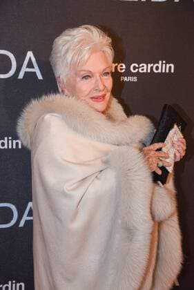 213908 Serge Arnal Starface 2016-11-30 Paris France Premiere du film Dalida . Premiere of Dalida movie. Line Renaud. Renaud, Line  Copyright: xSergexArnalx xStarfacex STAR_213908_099