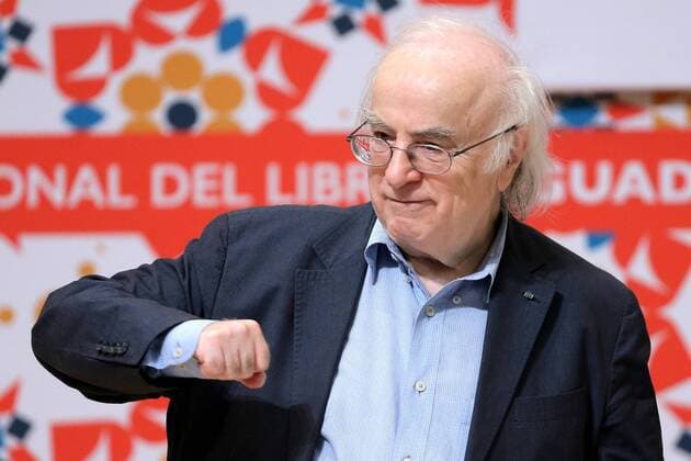 Romanian writer Norman Manea takes part at the talk A thousand youngsters with Manea durign the 30th International Book Fair of Guadalajara in Jalisco, Mexico, 30 November 2016. INTERNATIONAL BOOK FAIR OF GUADALAJARA !ACHTUNG: NUR REDAKTIONELLE NUTZUNG!  MEX005 20161201-636161526255140286