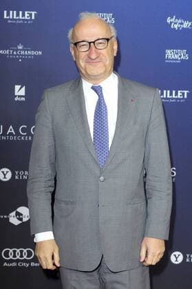 Philippe Etienne bei der Eröffnung der 16. Französischen Filmwoche Berlin mit der Premiere des Kinofilms Jacques - Entdecker der Ozeane L odyssee im Kino International. Berlin, 30.11.2016 Foto:xO.xWoellnerx xFuturexImage