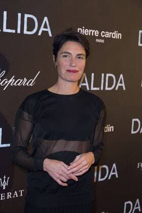 Alessandra Sublet CELEBRITES : Filmpremiere Premiere Film DALIDA - Paris - 30 11 2016 StephenCaillet Panoramic 
