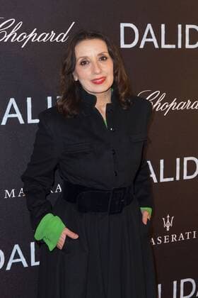 Luz Casal CELEBRITES : Filmpremiere Premiere Film DALIDA - Paris - 30 11 2016 StephenCaillet Panoramic 