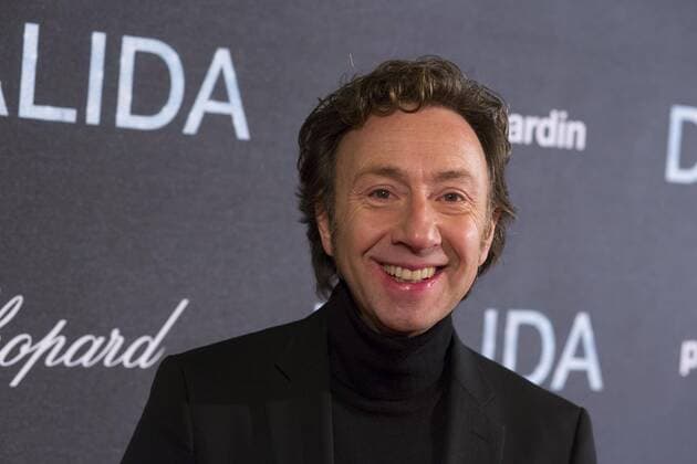 Stephane Bern CELEBRITES : Filmpremiere Premiere Film DALIDA - Paris - 30 11 2016 StephenCaillet Panoramic 