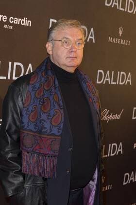 Dominique Besnehard CELEBRITES : Filmpremiere Premiere Film DALIDA - Paris - 30 11 2016 StephenCaillet Panoramic 