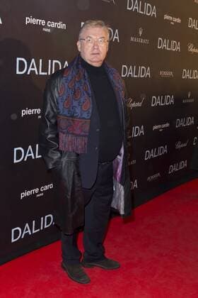 Dominique Besnehard CELEBRITES : Filmpremiere Premiere Film DALIDA - Paris - 30 11 2016 StephenCaillet Panoramic 