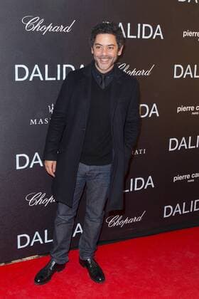 Manu Payet CELEBRITES : Filmpremiere Premiere Film DALIDA - Paris - 30 11 2016 StephenCaillet Panoramic 