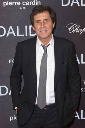 Max Guazzini CELEBRITES : Filmpremiere Premiere Film DALIDA - Paris - 30 11 2016 StephenCaillet Panoramic 