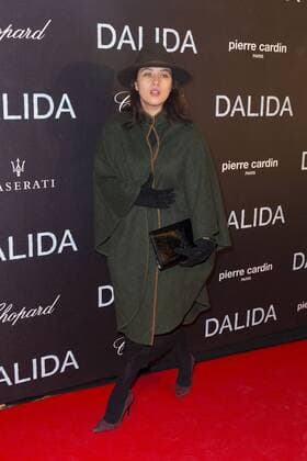 Mylene Jampanoi CELEBRITES : Filmpremiere Premiere Film DALIDA - Paris - 30 11 2016 StephenCaillet Panoramic 