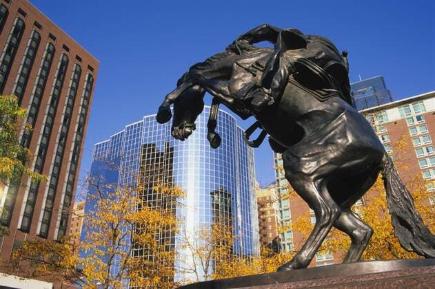 Fredrick Remingtons Bronco Buster on Barney Allis plaza, Kansas City, Missouri, United States of America, North America Copyright: MichaelxSnell 767-19