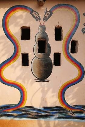 Painting showing Aihou Edo rainbow snakes, gods of the universe, on a Voodoo temple in Ouidah, Benin, West Africa, Africa Copyright: Godong 809-6426