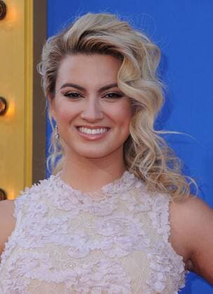 December 3, 2016 - Los Angeles, CA, United States - 03 December 2016 - Beverly Hills, California. Tori Kelly. Premiere Of Universal Pictures Sing held at Microsoft Theater. Photo Credit: AdMedia Los Angeles United States - ZUMAa123 20161203_zaa_a123_063