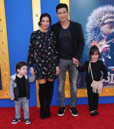 December 3, 2016 - Los Angeles, CA, United States - 03 December 2016 - Beverly Hills, California. Gia Francesca Lopez, Mario Lopez, Courtney Laine Mazza, Dominic Lopez. Premiere Of Universal Pictures Sing held at Microsoft Theater. Photo Credit: AdMedia Los Angeles United States - ZUMAa123 20161203_zaa_a123_092