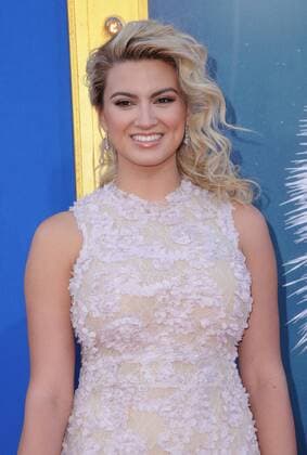 December 3, 2016 - Los Angeles, CA, United States - 03 December 2016 - Beverly Hills, California. Tori Kelly. Premiere Of Universal Pictures Sing held at Microsoft Theater. Photo Credit: AdMedia Los Angeles United States - ZUMAa123 20161203_zaa_a123_082