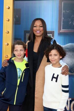 LOS ANGELES - DEC 3: Garcelle Beauvais, sons (Jaid Thomas Nilon, Jax Joseph Nilon) at the Sing Premiere at Microsoft Theater on December 3, 2016 in Los Angeles, CA  Copyright: xKathyxHutchinsx xIPAx
