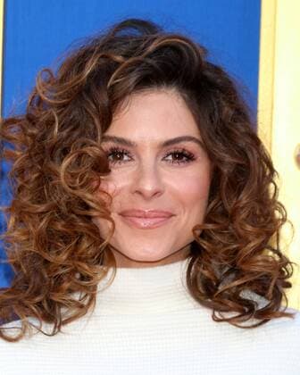 LOS ANGELES - DEC 3: Maria Menounos at the Sing Premiere at Microsoft Theater on December 3, 2016 in Los Angeles, CA  Copyright: xKathyxHutchinsx xIPAx