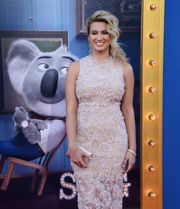 Cast member Tori Kelly, the voice of Meena in the animated motion picture comedy Sing attends the premiere of the film at the Microsoft Theater in Los Angeles on December 3, 2016. Storyline: A koala named Buster Moon has one final chance to restore his theater to its former glory by producing the world s greatest singing competition.  LAP2016120322 JIMxRUYMEN