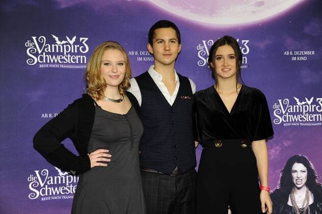Marta Martin, Tim Oliver Schultz und Laura Roge Premiere Die Vampir Schwestern 3 Mathäser Filmpalast Kino, Film, Fernsehen München 04. Dezember 2016