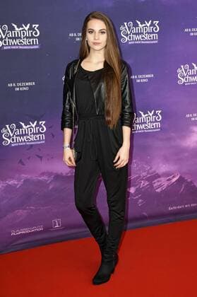 Lisa-Marie Schiffner bei der Premiere des Kinofilms Vampirschwestern 3 - Reise nach Transsilvanien im Mathäser Filmpalast. München, 04.12.2016 Foto:xP.xSchönbergerx xFuturexImage