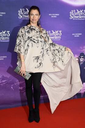 Jana Pallaske bei der Premiere des Kinofilms Vampirschwestern 3 - Reise nach Transsilvanien im Mathäser Filmpalast. München, 04.12.2016 Foto:xP.xSchönbergerx xFuturexImage