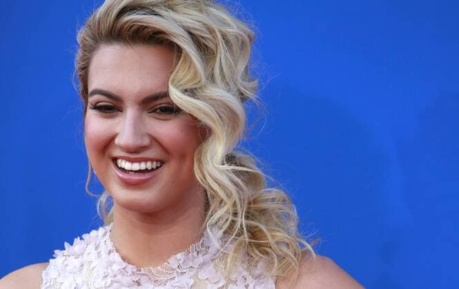 December 3, 2016 - Los Angeles, United States - Actress Tori Kelly attends the premiere of Universal Studios Sing at Microsoft Theater at L.A. Live, Los Angeles, on December 3, 2016 Los Angeles United States  - ZUMAn230 20161203_zaa_n230_582