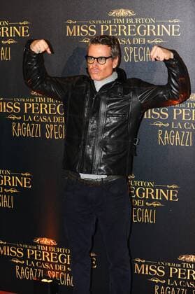 Die Insel der besonderen Kinder Filmpremiere in Rom Foto IPP CavalierexEmiliano Roma 05 12 2016 Roma. Red Carpet. Miss Peregrine. La casa dei ragazzi speciali -- Jimmi Ghione  0
