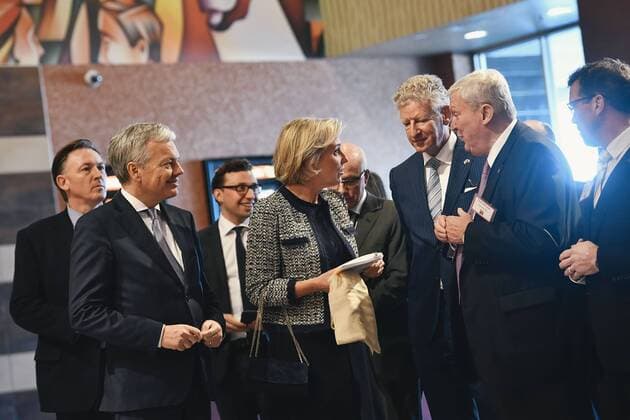 Vice-Prime Minister and Foreign Minister Didier Reynders, Princess Astrid of Belgium, State Secretary for Foreign Trade Pieter De Crem and former Barco CEO Eric Van Zele pictured during a visit to Barco and Cinemark on the fourth day of the economic mission of Belgium s Princess Astrid in Texas, United States, Tuesday 06 December 2016, in Austin.  DIRKxWAEM 04991725