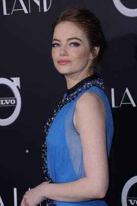 December 6, 2016 - Westwood, CA, United States - 06 December 2016 - Westwood, California. Emma Stone. Premiere of Liongate s La La Land held at Mann Village Theater. Photo Credit: AdMedia Westwood United States - ZUMAa123 20161206_zaa_a123_019