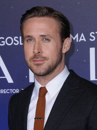 December 6, 2016 - Westwood, CA, United States - 06 December 2016 - Westwood, California. Ryan Gosling. Premiere of Liongate s La La Land held at Mann Village Theater. Photo Credit: AdMedia Westwood United States - ZUMAa123 20161206_zaa_a123_030