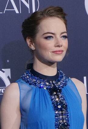December 6, 2016 - Westwood, CA, United States - 06 December 2016 - Westwood, California. Emma Stone. Premiere of Liongate s La La Land held at Mann Village Theater. Photo Credit: AdMedia Westwood United States - ZUMAa123 20161206_zaa_a123_031
