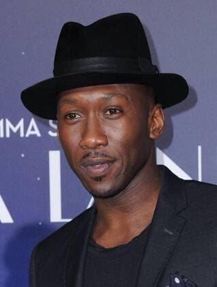December 6, 2016 - Westwood, CA, United States - 06 December 2016 - Westwood, California. Mahershala Ali. Premiere of Liongate s La La Land held at Mann Village Theater. Photo Credit: AdMedia Westwood United States - ZUMAa123 20161206_zaa_a123_090