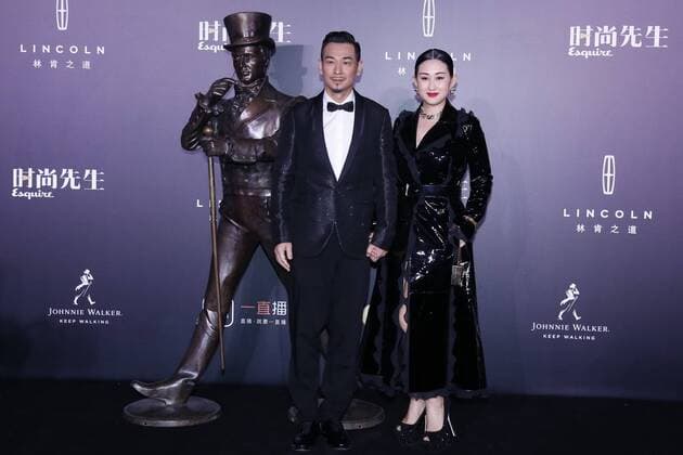 BEIJING, CHINA - DECEMBER 07: Actor Vincent Zhao Wenzhuo and wife Zhang Danlu pose on the red carpet of the 13th Man At His Best Award at the Worker s Stadium on December 7, 2016 in Beijing, China.  CFP496717248