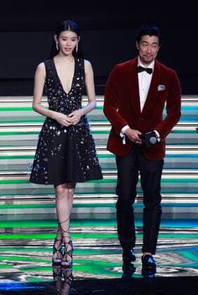BEIJING, CHINA - DECEMBER 07: Fashion model Ming Xi Mengyao and actor Wang Qianyuan attends the 13th Man At His Best Award at the Worker s Stadium on December 7, 2016 in Beijing, China.  CFP496716783
