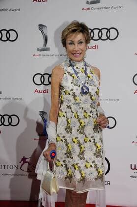 Dr. Antje Katrin Kühnemann 10 Jahre Audi Generation Award Preis, Auszeichnung Hotel Bayerischer Hof München 07. Dezember 2016