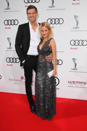 Sonja Kiefer mit Freund Cedric Schwarz, Audi Generation Award 2016 im Hotel Bayerischer Hof in Muenchen am 07.12.2016