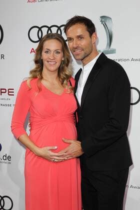 Sven Hannawald mit Ehefrau Melissa, Audi Generation Award 2016 im Hotel Bayerischer Hof in Muenchen am 07.12.2016