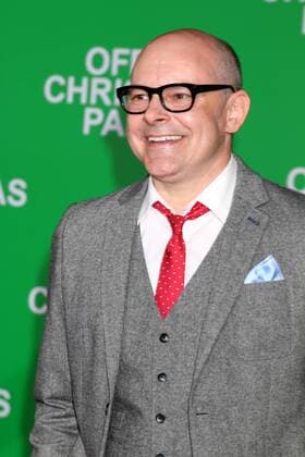 LOS ANGELES - DEC 7: Rob Corddry at the Office Christmas Party Premiere at Village Theater on December 7, 2016 in Westwood, CA  Copyright: xKathyxHutchinsx xIPAx