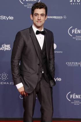 Latin American Film Awards Fenix - Verleihung in Mexiko-Stadt December 7, 2016 - Mexico - EUM20161207ESP18.JPG.CIUDAD DE MEXICO.- Prize Premios Fenix.- El actor Luis Gerardo Mendez en la Alfombra Roja para la entrega de los Premios Fenix, la noche del miercoles 7 de diciembre de 2016.  - ZUMAu78_ 20161207_zaf_u78_080