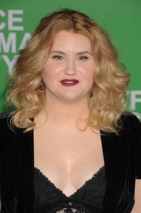 December 7, 2016 - Los Angeles, California, United States - December 7th 2016 - Los Angeles California USA - Actress JILLIAN BELL at the Office Christmas Party Premiere held at the Regency Village Theater, Westwood, Los Angeles CA Los Angeles United States - ZUMAf05_ 20161207_zaf_f05_032