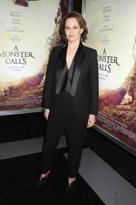 Sigourney Weaver bei der Premiere des Kinofilms A Monster Calls Sieben Minuten nach Mitternacht im AMC Loews Lincoln Square. New York, 07.12.2016 Foto:xD.xVanxTinex xFuturexImage