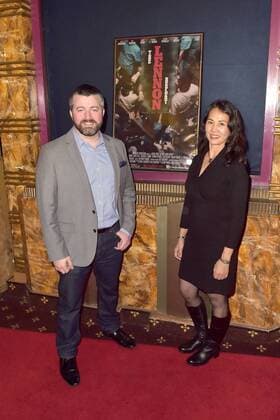 Jeremy Profe und Karen Tsen Lee bei der Premiere des Kinofilms The Lennon Report im Crest Theatre. Los Angeles, 08.12.2016 Foto:xD.xStarbuckx xFuturexImage