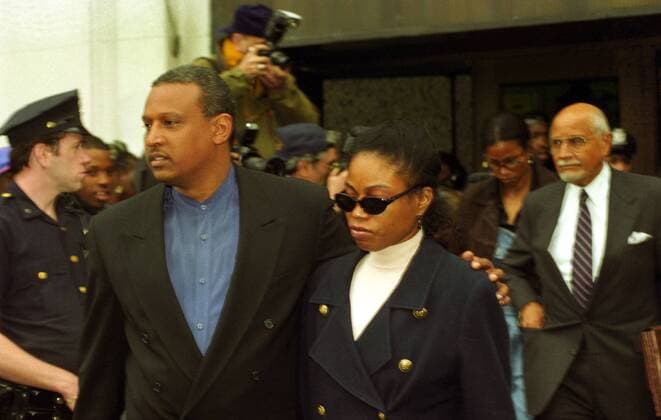 Feb. 19, 2008 - K8943AR.THE MALCOLM SHABAZZ ARRAIGNMENT AT YONKERS FAMILY COURT 1997.MOTHER QUBILAH SHABAZZ (WITH SUNGLASSES). ANDREA RENAULT- PHOTOS - ZUMAg49_ 20080219_gaf_g115_096