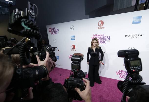 Shania Twain arrives on the red carpet at the Billboard Women in Music 2016 event on December 9, 2016 in New York City.  NYP20161209157 JOHNxANGELILLO